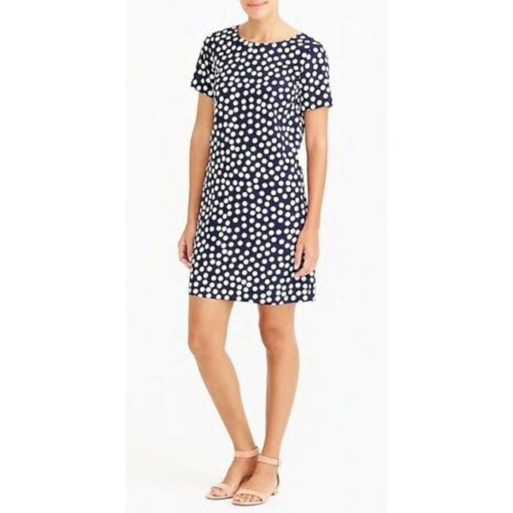 J, Crew navy white.short sleeve mini shift dress size 4
b51